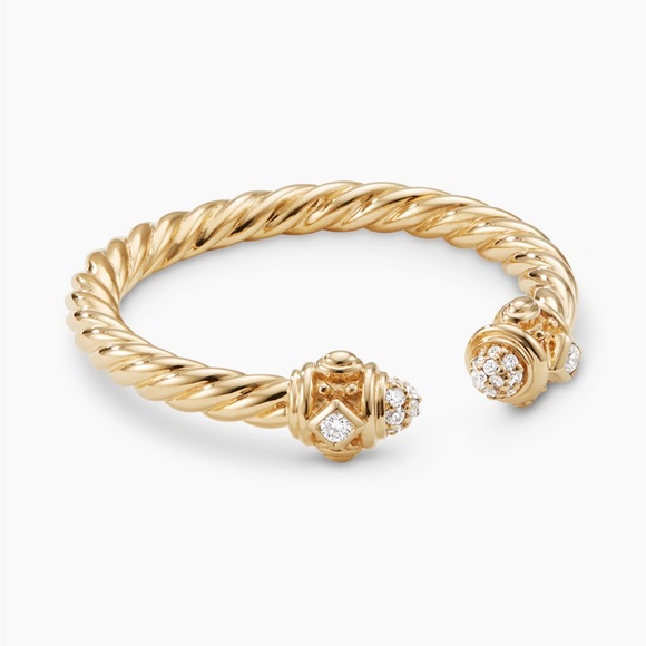 David Yurman Renaissance Ring
18K Yellow Gold with Diamonds, 2.3mm - Picture 3 of 6